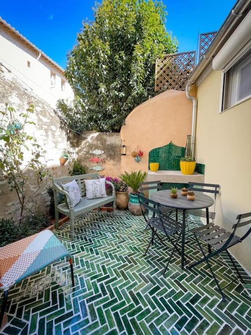 Petit Patio - 2 Chambres - Centre Ville - Climatisation Cassis Exterior foto